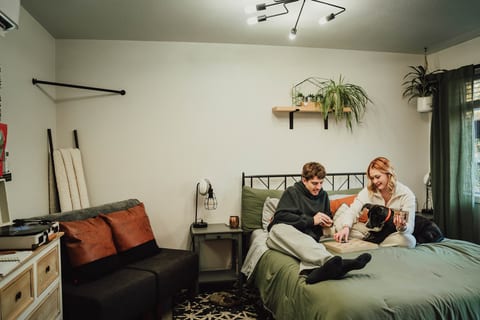Tiny Cabin in the Woods | Hot Tub & Alpaca Rescue