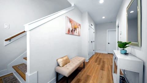 Gated 3BR w/ King Suite, 2 Car Garage & EV Charger