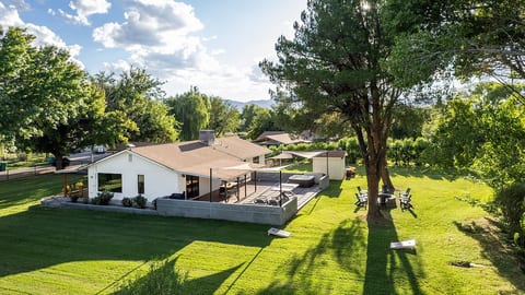 The Inspired Farmhouse