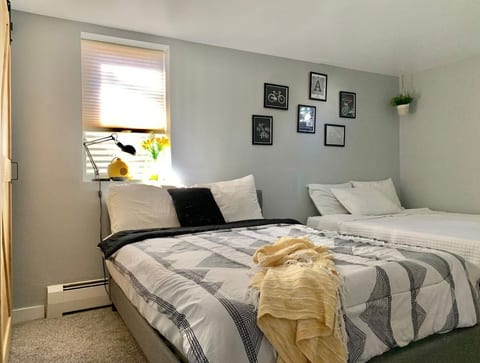 Private Room and Bath. Basement Unit in a Home image 5