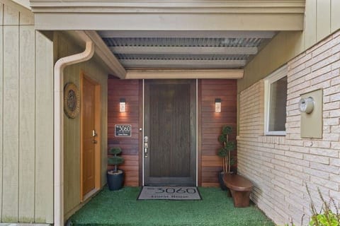 Unique Guest House Retreat - Max 4 Guests image 3