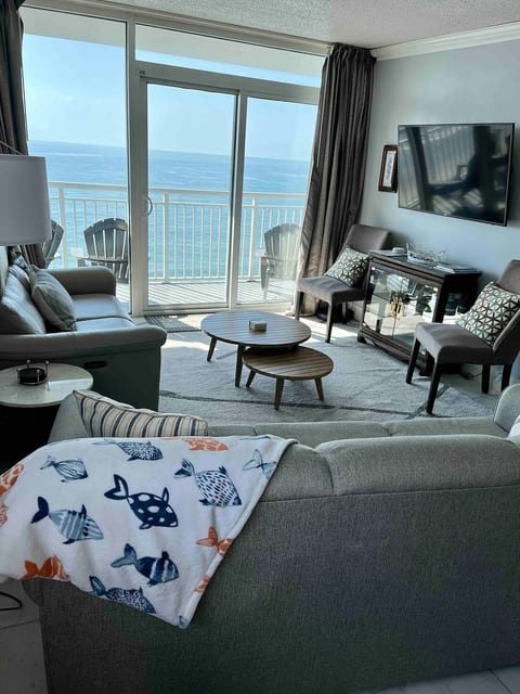 OCEAN OCEAN Everywhere! Direct Oceanfront16thfloor