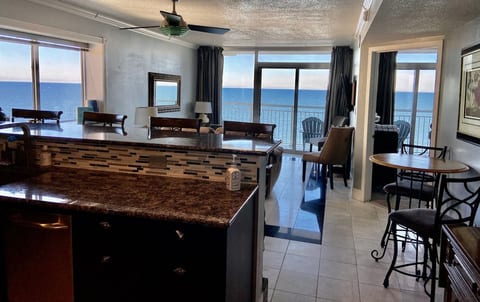 OCEAN OCEAN Everywhere! Direct Oceanfront16thfloor