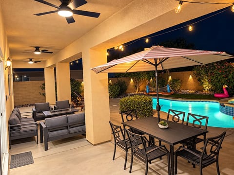Safari House-Pool -Jacuzzi-games room-large 5B4Ba image 3