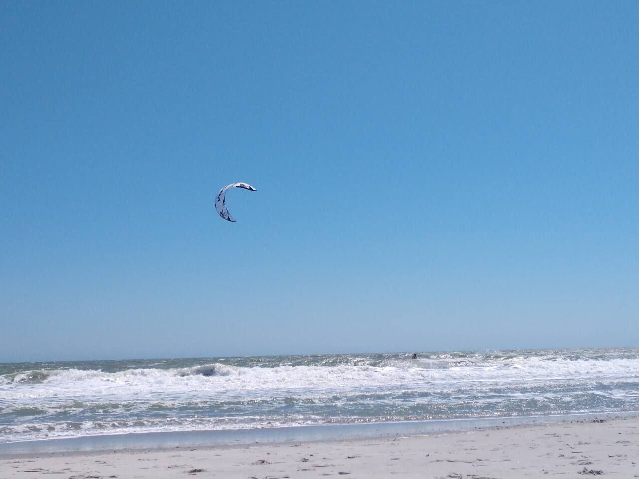 OS217 Beach Favorite Condo - fun, clean, easy.