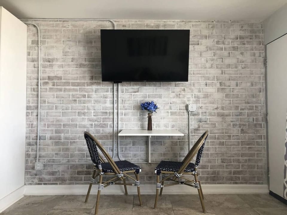 BS269A Pool View w/ Direct Beach and Sound Access - Atlantic Beach