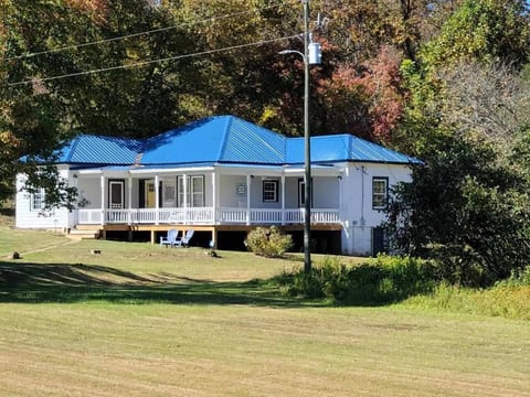 Picturesque setting, tucked near the trees