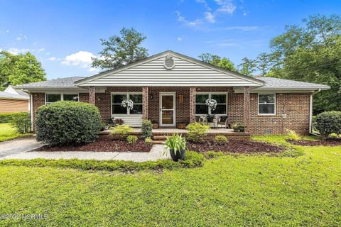 Front yard and house.