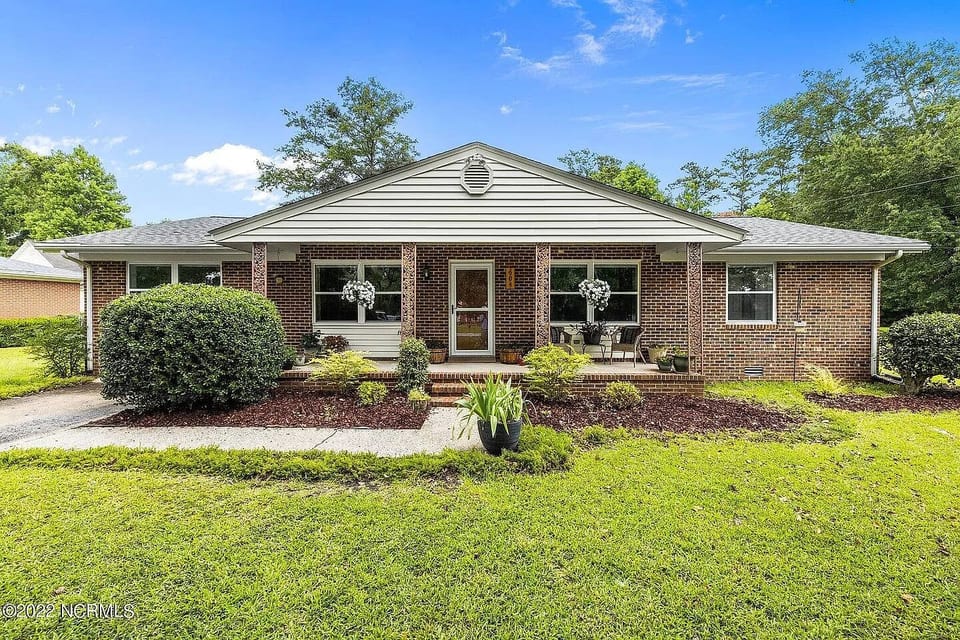 Front yard and house.