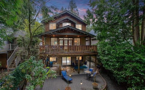 Lakefront Retreat | Dock, Hot Tub, Fire Pit & Gym