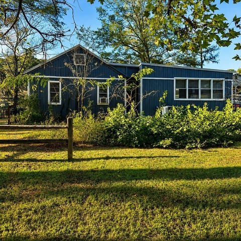 Hearts Cottage Waterfront Caddo Big Cypress River