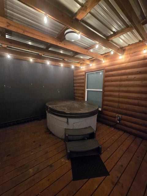 Bass Cabins at Lake Fork