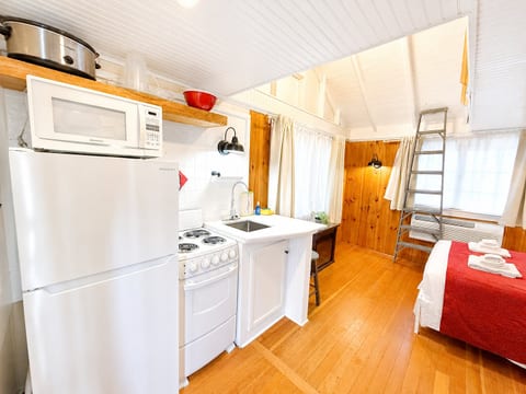 Cottage 1-2 - End Unit! Wolfeboro Winnipesaukee