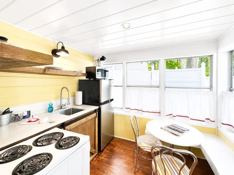 Cottage 12 - 1 Bedroom Wolfeboro Winnipesaukee