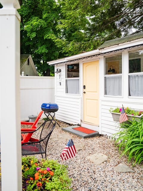 Cottage 7 - 1 Bedroom Wolfeboro Winnipesaukee