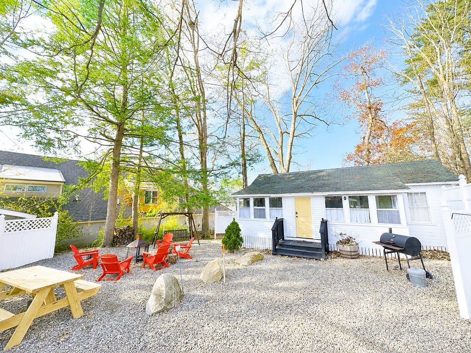 Cottage 8-9 - 2 Bdrm / 2 Bath Wolfeboro Winnipesaukee - Wolfeboro