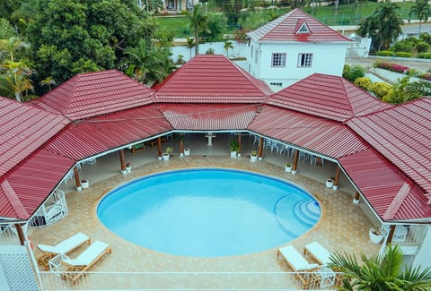 Family Villa | 3BR | Pool | Chef Incl