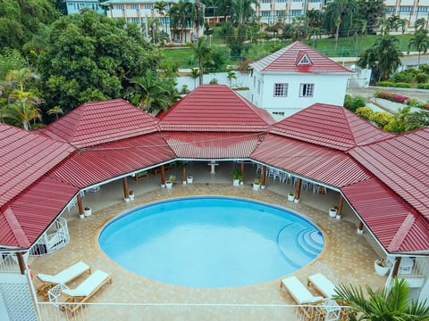 Family Villa | 5BR | Pool | Chef Incl