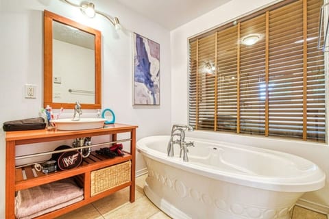 Alpina Condo 3109 | Cozy Retreat in St-Sauveur