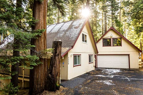 Your Dorrington escape — book direct