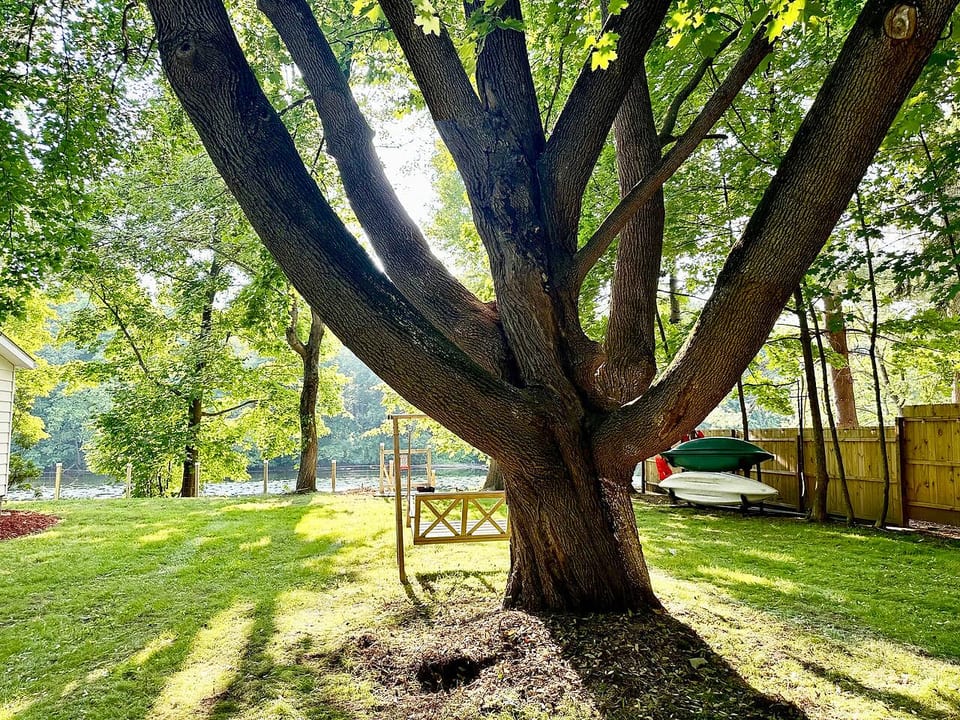 Fall Lakefront | Hot Tub • Sauna • Fire Pit - Saugerties