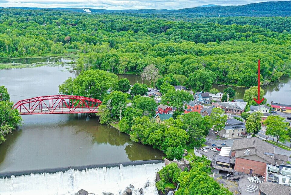 Esopus Waterfront | Arcade | Sauna | Kayak | Hot Tub - Saugerties