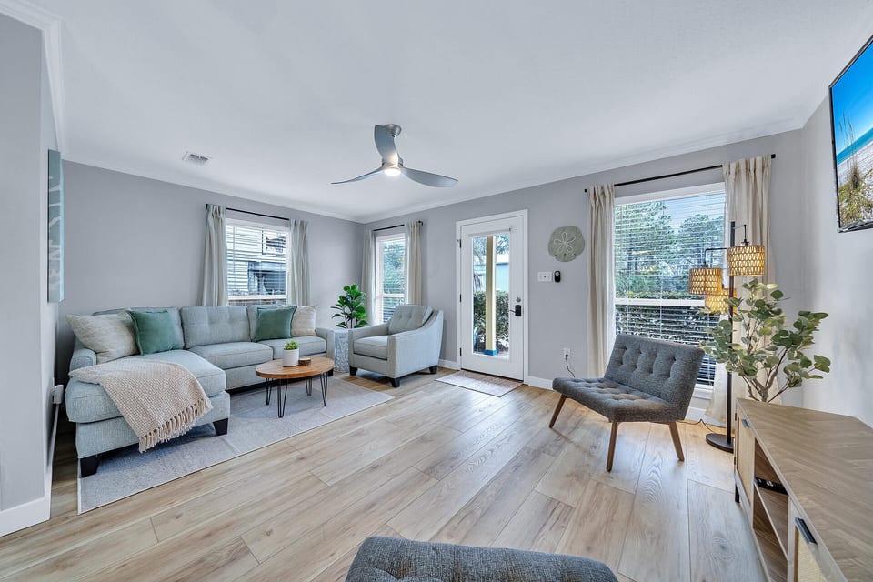 Welcome to Sea La Vie! A charming coastal retreat nestled in the heart of Blue Mountain Beach. We would be thrilled to host you for the best 30A vacation experience!