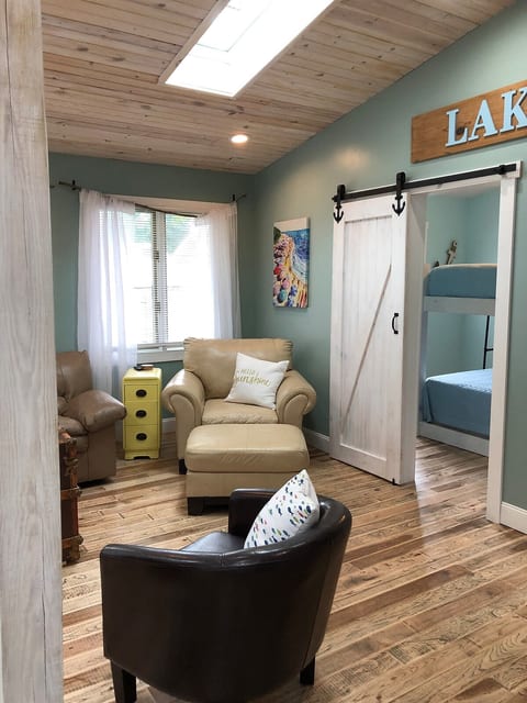 Tucker’s Beach Glass Cottage