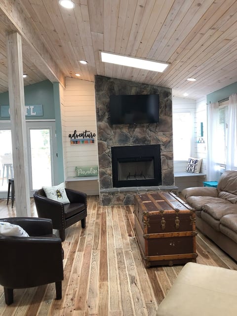 Tucker’s Beach Glass Cottage