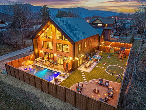 Downtown Retreat w/ Pool, Sauna, Hot Tub, Theater