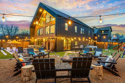 Downtown Retreat w/ Pool, Sauna, Hot Tub, Theater
