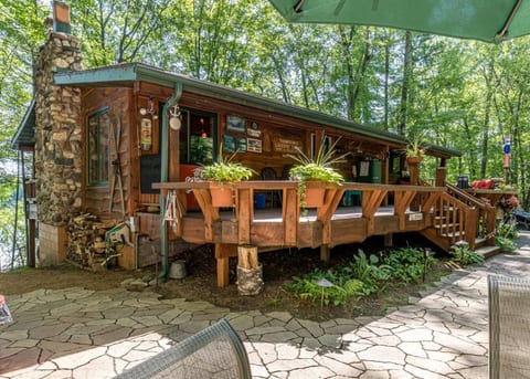 Main House on Horsehead Lake