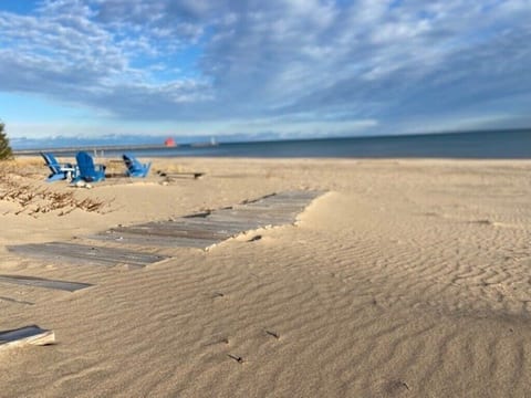 sand sand sand