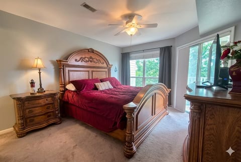 Relaxing Lake Getaway | Beach, Pools, Sunset Deck