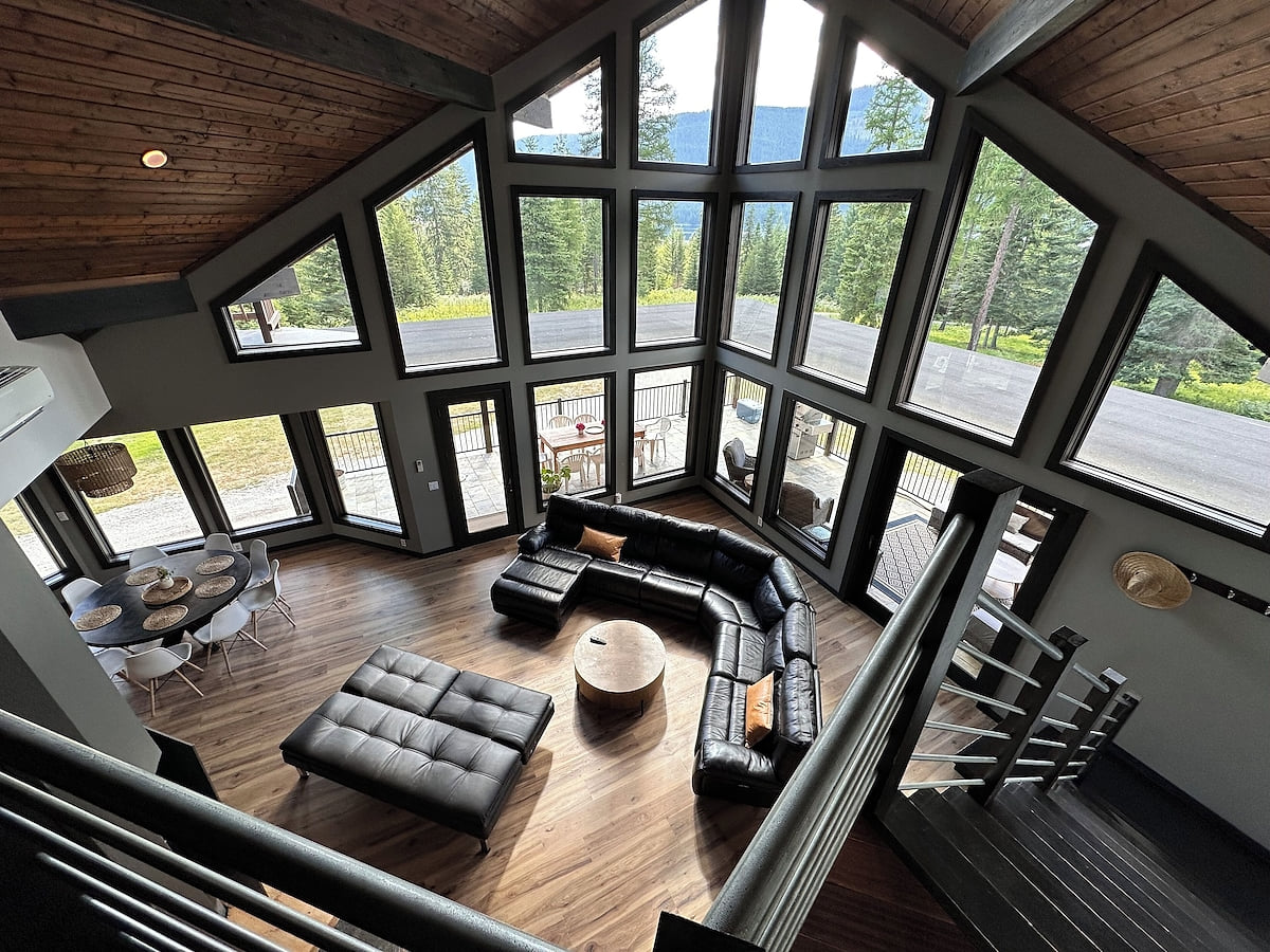 Montana Mountain Getaway Sleeps 28