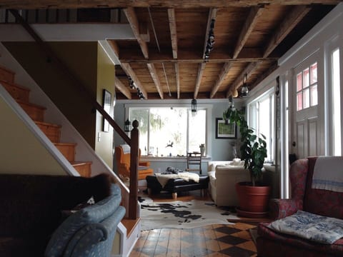 West sitting room looking east.