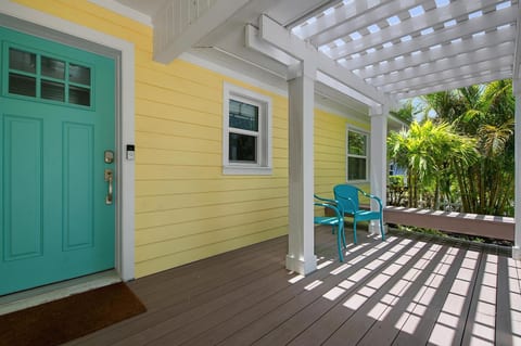 Come on in!