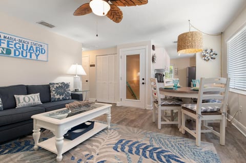 Charming coastal decor