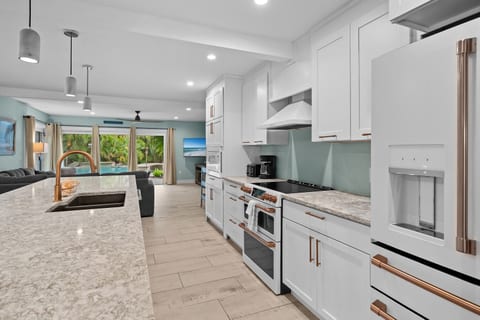 High end kitchen