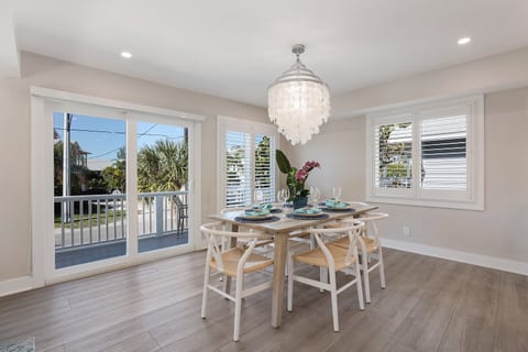 Dining area with a view!