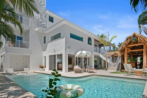 Stunning modern beach retreat