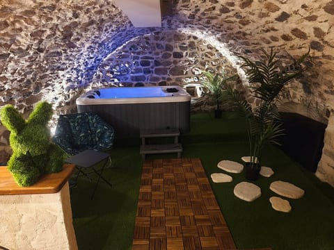 The Ardèche Getaway, Private Spa for Two image 4