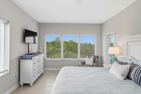Resort pool | Updated kitchen | Walk to the beach