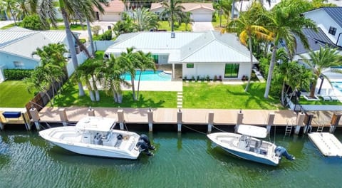 Waterfront Home, Pool, Hot Tub, Dock, Intracoastal image 1