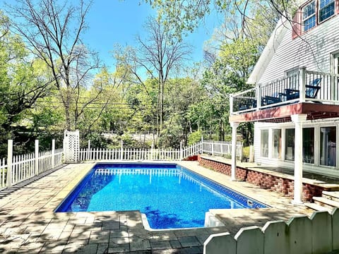 4 Bedrooms with Pool 1 Min to Bucknell University image 5