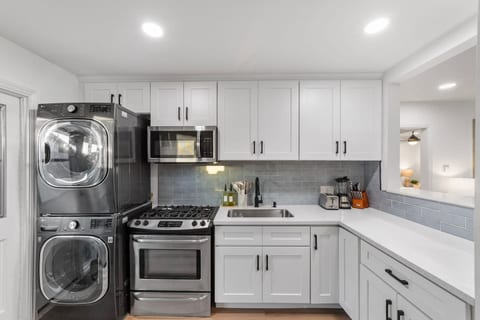 Fleet Week Stay | 2BR + Patio + Parking