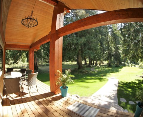 Secluded Pemberton Guesthouse • Mountain Views image 5