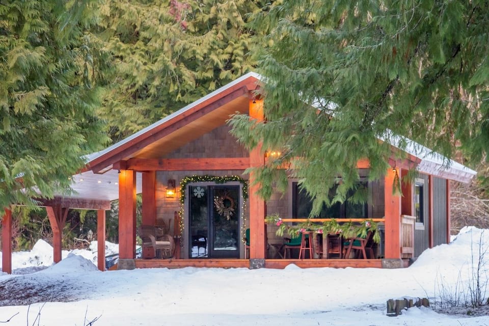 Secluded Pemberton Guesthouse • Mountain Views image 1