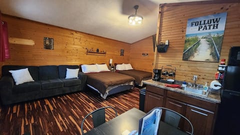 Methner's High Bridge Cabin #1