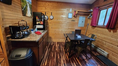 Methner's High Bridge Cabin #1